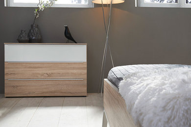 Inspiration for a contemporary bedroom in Other.