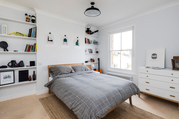 Contemporary Bedroom by Rees Architects