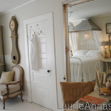 Vintage Cottage Bedroom