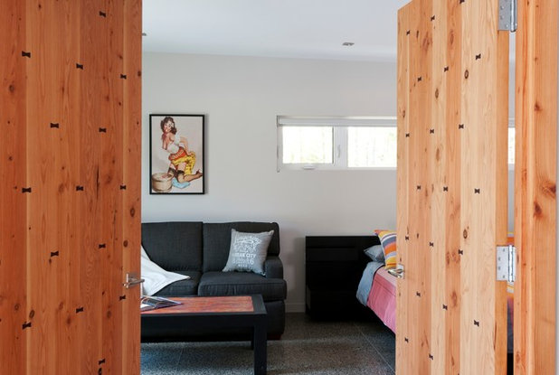 Contemporary Bedroom by NZ Builders Ltd