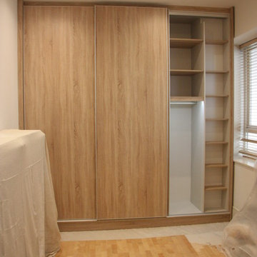 Wall to wall wooden wardrobe for everything you need