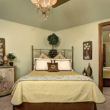 Walnut Ridge Court Bedroom 2