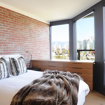 West 7th Avenue | Bedroom