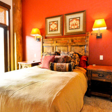Western Red Cedar Ranch Style Log Home