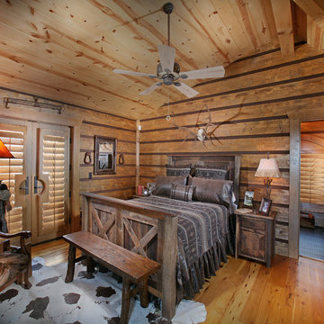 Wild Turkey Lodge Bedrooms