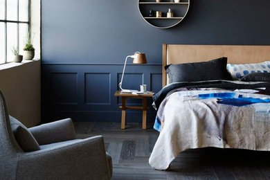 Minimalist bedroom photo in Amsterdam