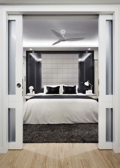 Modern Bedroom by akiHAUS Design Studio