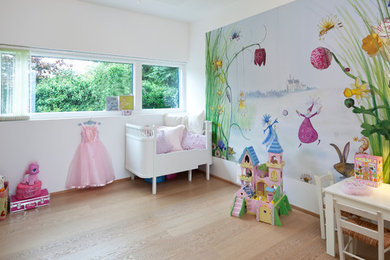 This is an example of a scandinavian kids' bedroom in Aarhus.