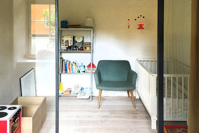 コペンハーゲンにあるインダストリアルスタイルのおしゃれな子供部屋の写真