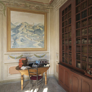 Cette photo montre un grand bureau chic avec un bureau indépendant.