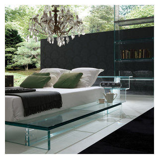 Glass bed | Letto in vetro - Bedroom - Milan - by Santambrogio|milano |  Houzz