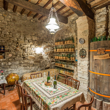 Fotografia immobiliare, Cantina di vini in vendita a Montalcino - Siena