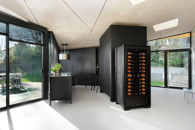 EuroCave Royale - Modern design wine cabinet