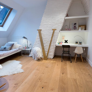 Réalisation d'une chambre d'enfant de 4 à 10 ans design de taille moyenne.