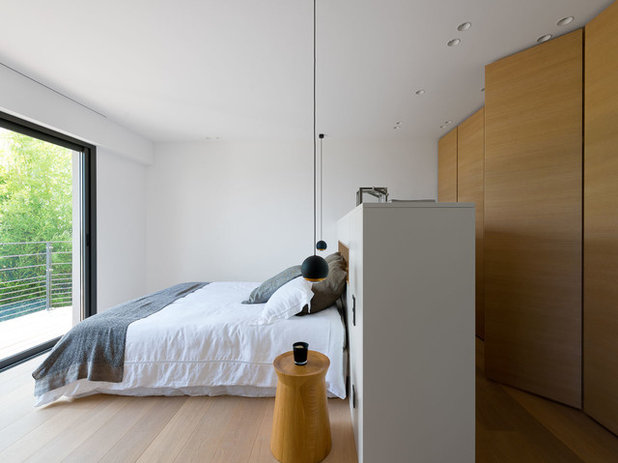 Modern Schlafzimmer by Anthony Lanneretonne Photographe