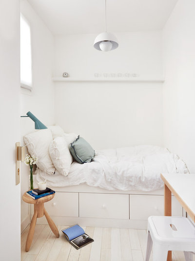 Scandinavian Bedroom by Kasha Paris
