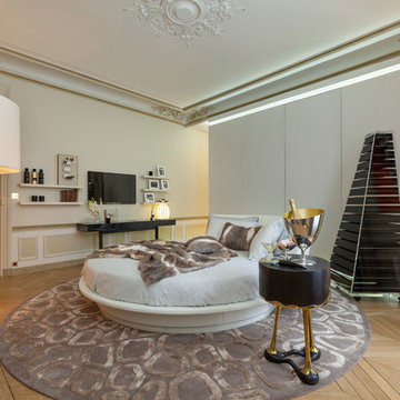 Concrete Bedroom - Private Apartment, George V, Paris