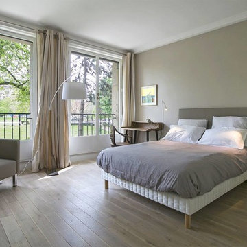 Création d'un studio au sein d'un grand appartement ; chambre classique