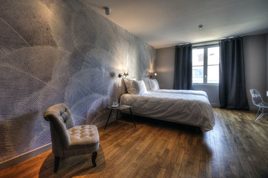Contemporary bedroom in Angers.
