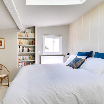 Un duplex sous les toits aux Batignolles