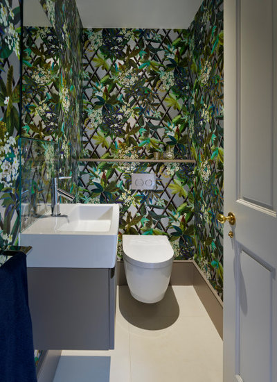 Contemporary Cloakroom by Simon Whitehead Architects