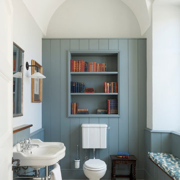 Traditional Closet