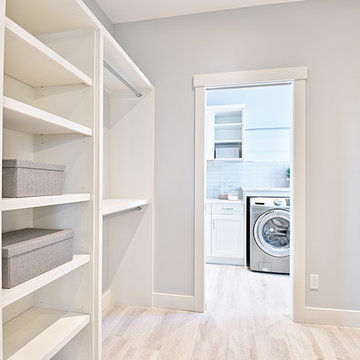 2324 24 Ave SW