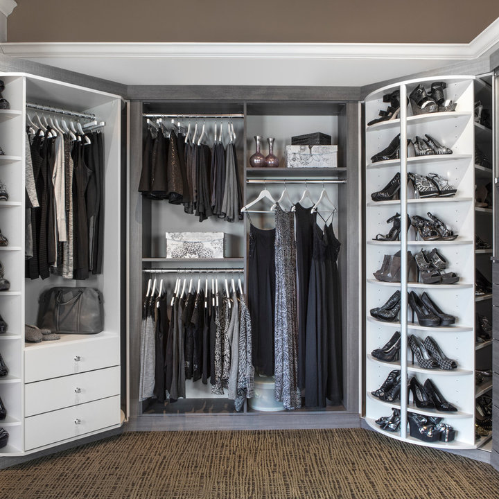 Curved Closet Rod Photos & Ideas Houzz
