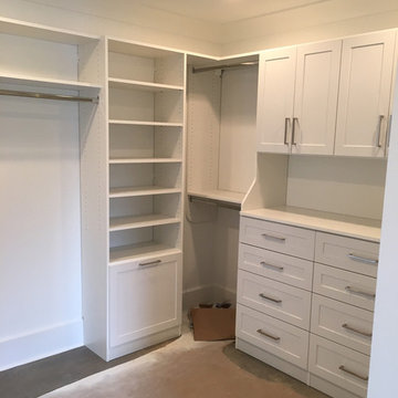 A Great Custom Closet in Hinsdale