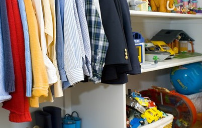 Organize a Kids' Closet Lickety-Split