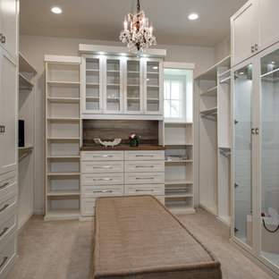 Example of a farmhouse closet design in Austin