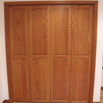 Berryville DH Couch Sewing Room Closet Doors