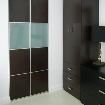 BIFOLD CLOSET DOORS