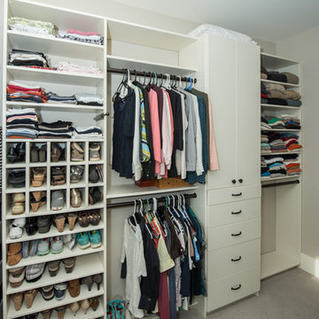 Bloomsburg - Master Bedroom Closet