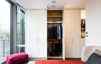 Professional Tips for Organizing Your Clothes Closet