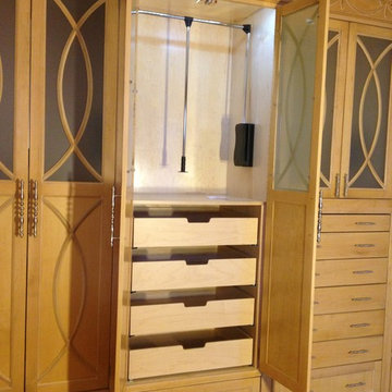 Built in master closet ( maple )