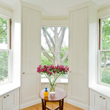 Cambridge Victorian Master Bedroom Closet