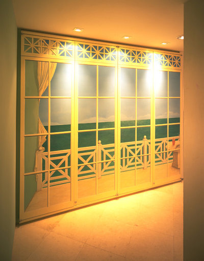 Tropical Closet by Jerry Jacobs Design, Inc.