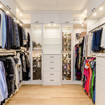 Chelsea Walk-in Closet