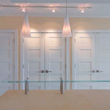 CLOSETS & BUILT INS