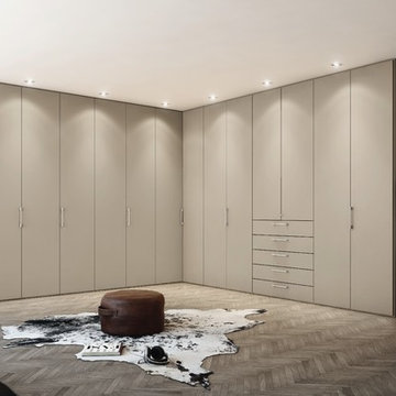 Closets and Wardrobes