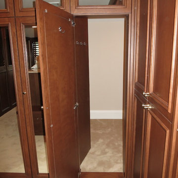 Closets,Jewelry Drawers and Cabinets