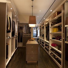walk-in closet