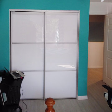Common Bi-fold closet door alternative