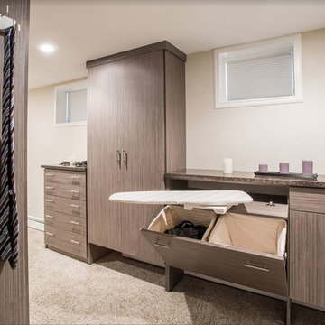 Contemporary Closet