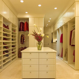 Inspiration pour un dressing et rangement design.