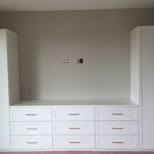 Inspiration for a small modern closet remodel in Chicago