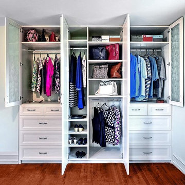 Custom Built Wardrobe With Massive Storage