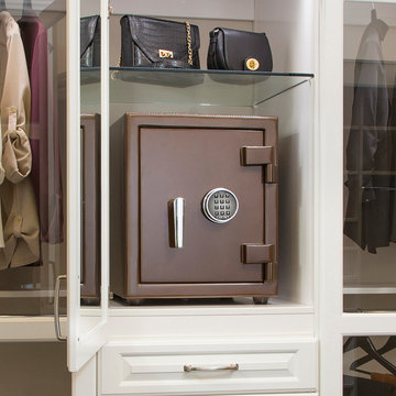 Custom Closet with Casoro Jewelry Safe