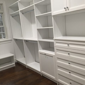 Custom Walk-in Closet